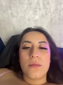 Antonella_JulietaのライブXXXチャット