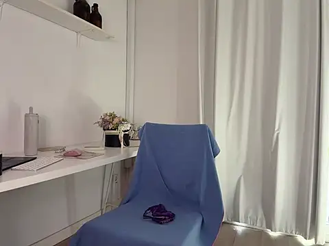 Chatroom XXX en direct de PrincessVeronika