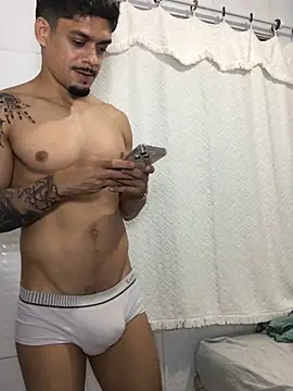 dot_21cm_ Adlı Modelin Canlı XXX Sohbeti