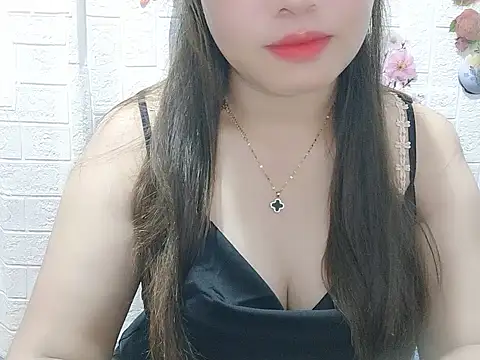 XXX chat uživo modela Kimlii-lie