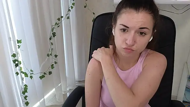 XXX chat uživo modela Ulyanixx