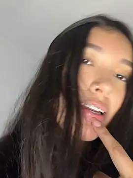 Chat XXX en directo de Moonbell_bell