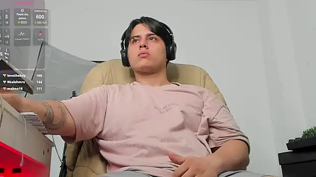 Thom_Ohtani Live XXX-Chat