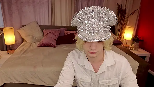 Chat +18 de JameMilann ao vivo