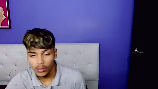 Онлайн чат XXX Angel_foxc13