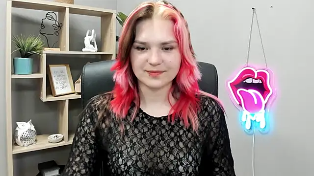 Chat XXX en directo de SweetLilyxo