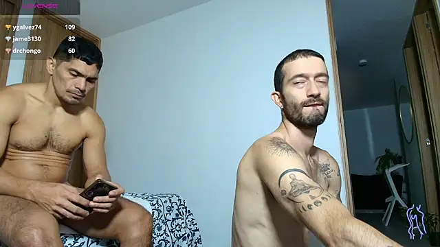 แชท XXX สดของ ALEJANDRO_BIGCOCK