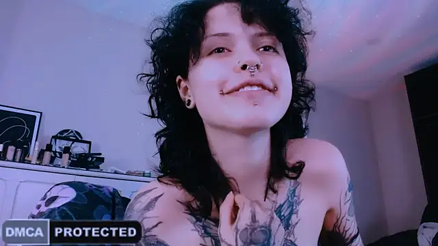 Chat XXX en directo de NaughtyLittleFox