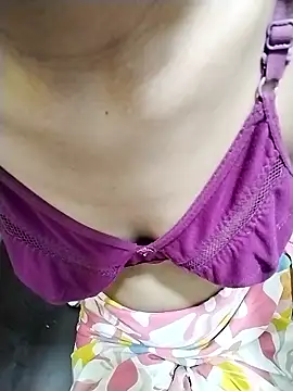 Its_Fizza786's Live XXX Chat