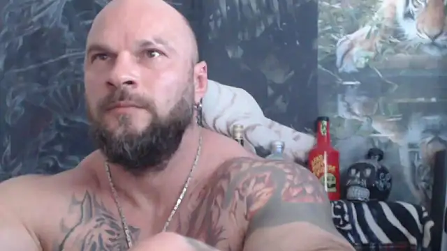 viking_30 Chat XXX in diretta