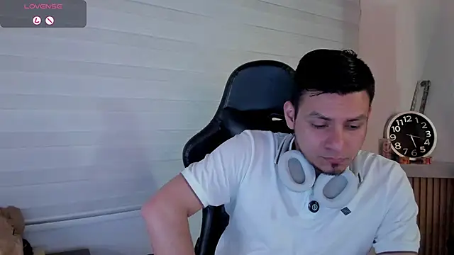 Chat XXX en directo de Rick_Adams