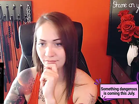_MissJaneWarren_ Live XXX-Chat