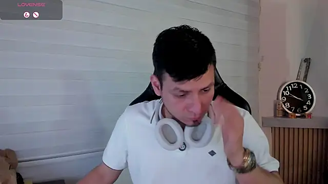Chat XXX en directo de Rick_Adams