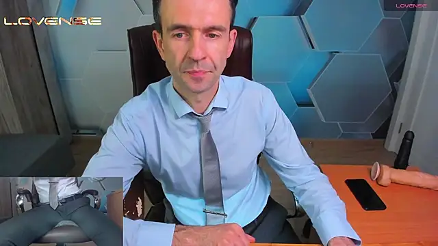 SteveTiger Live XXX Chat