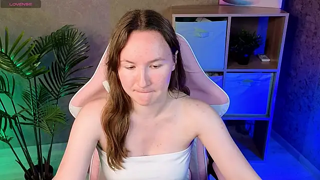 Chat XXX en directo de SindieStormm