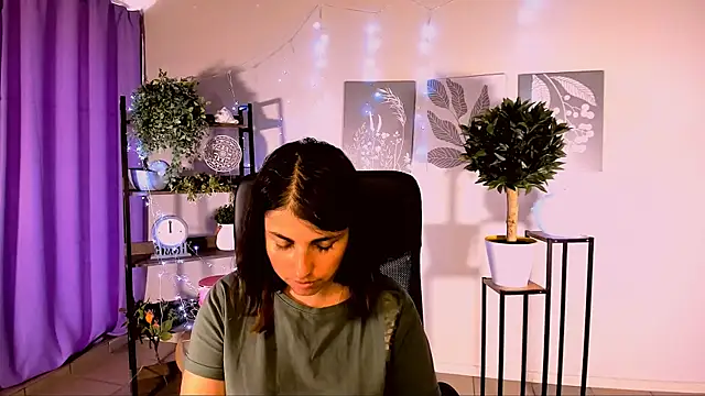 Chat +18 de MartaEdams ao vivo