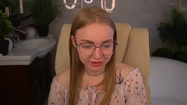 EmilySunshineSn Live XXX chat