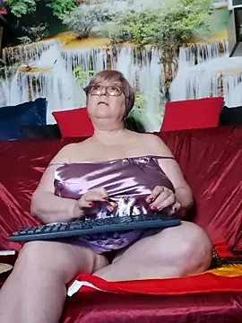 QueenPammy1 Live XXX-chat