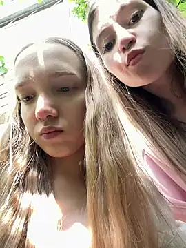 bambi_lu's Live XXX Chat