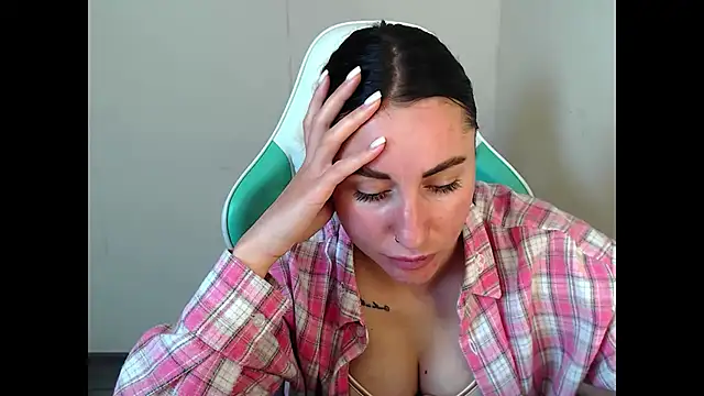 Cammil1a_horn Live XXX-Chat