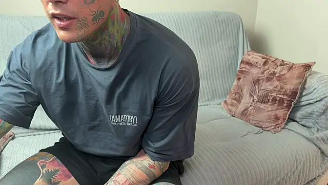 Онлайн чат XXX Anubisgods