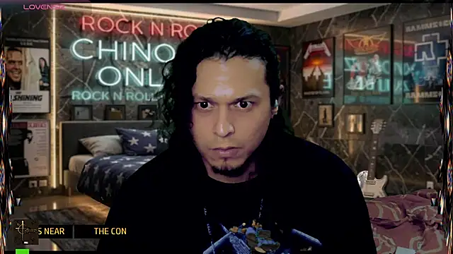 chino_roz Chat XXX in diretta