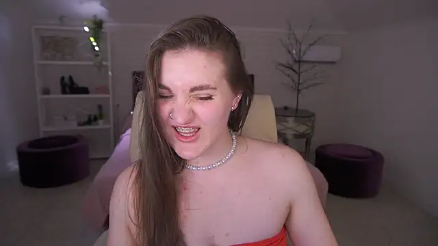 EmmyCharmm's Live XXX Chat