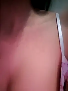 misscectito13 Adlı Modelin Canlı XXX Sohbeti