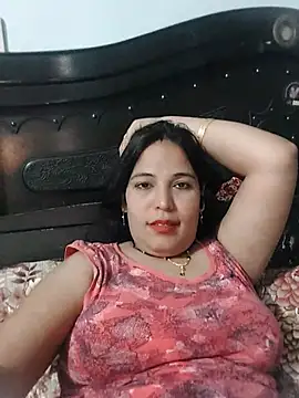 Chat XXX en directo de Poojabhabi101