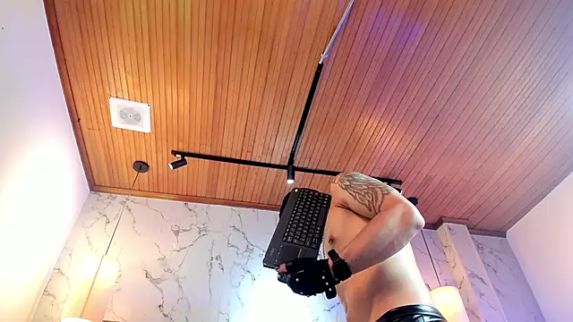 Онлайн чат XXX Dustin_Sonne