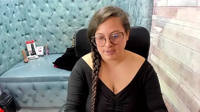 Sarah_Boobs_ Obrolan Langsung XXX