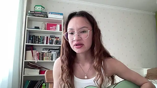 JoyceMonroe_1 – Live XXX-chat