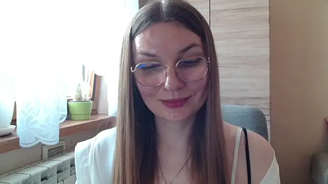 LooveELLYx XXX чат на живо
