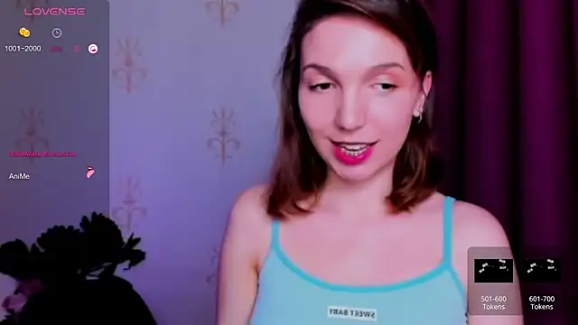 Chat XXX Live KindHazelHere_
