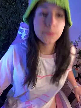Eymmy_24's Live XXX Chat