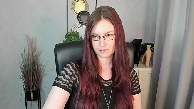 Chatroom XXX en direct de emmaxDelight