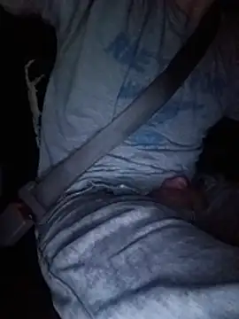 Spunwhiteboy1992 现场XXX聊天