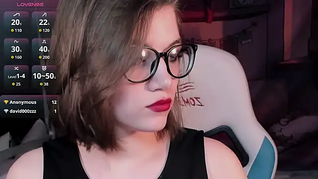 CathyAdams Chat XXX in diretta