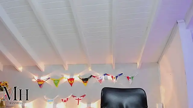MizzHell's Live XXX Chat