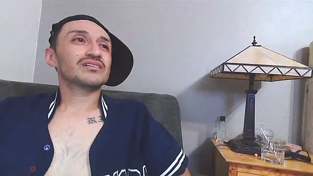Sicksob's Live XXX Chat