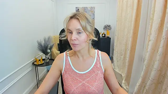 Sinty_Devis' Live XXX Chat