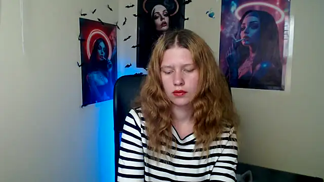 StellaCRL live XXX chat