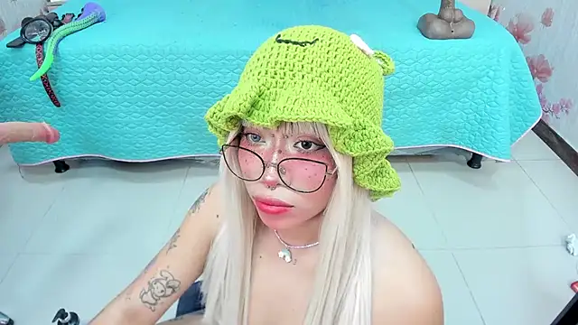 Chat +18 de SafiroAgataaa ao vivo
