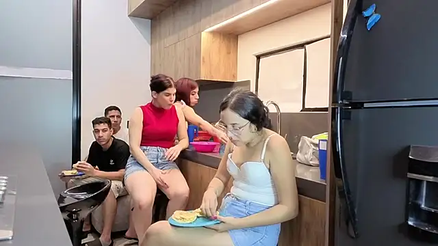 XXX chat uživo modela Hall_sextape