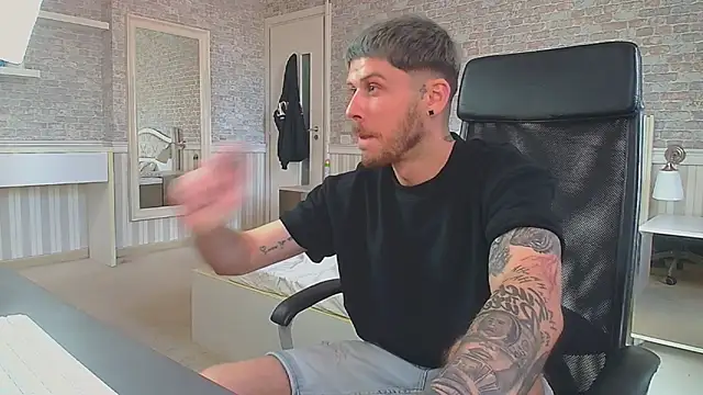 JonahShaw 라이브 XXX 채팅