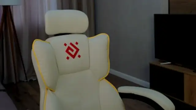 honeylanaa's Live XXX Chat
