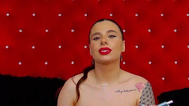 Chat +18 de Annabellerise ao vivo