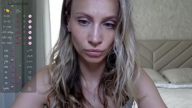 Alice_Wondersn Live XXX chat