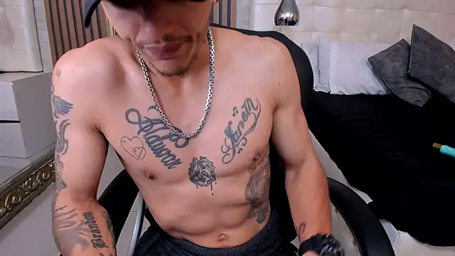 DanteLuxx Chat XXX live