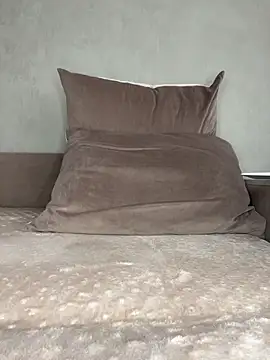 دردشة LaraVoosh الجنسية المباشرة